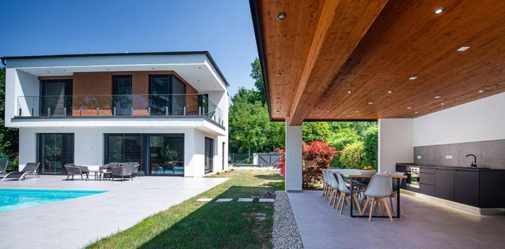 Bony Resort Szarvas Εξωτερικό φωτογραφία